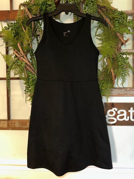 GAP Dresses & Skirts - GapFit athletic dress
